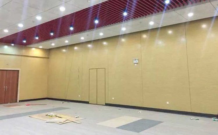 四川樂山學校會議室吸音纖維板（bǎn）聲學工程-1