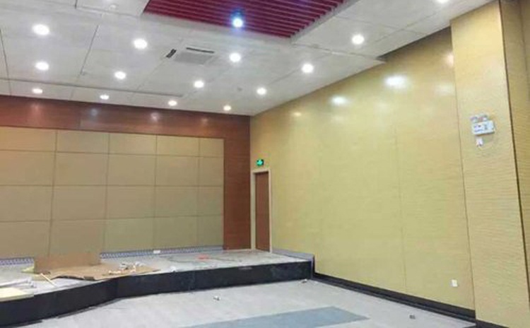 四川樂山學校會議室吸音（yīn）纖維板聲學工程-3